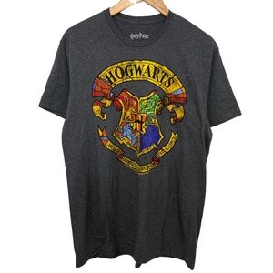 NWOT Harry Potter Hogwarts T-Shirt Men’s XL